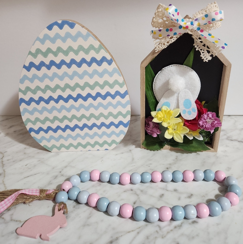 3 piece Easter egg decor set